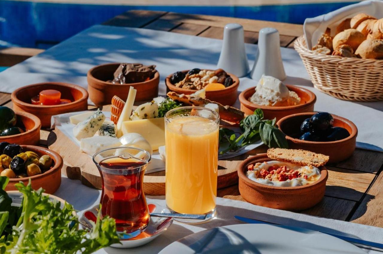โบดริอุม โอเต็ล แอนด์ ยู สปา Hotel Bodrum ภายนอก รูปภาพ